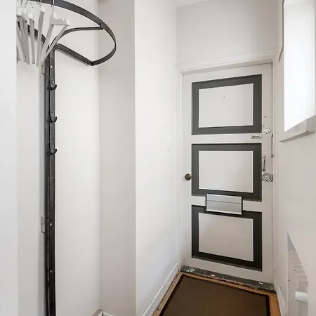 Wehost Compact Studio For 4 In Seaside Huoneisto Helsinki