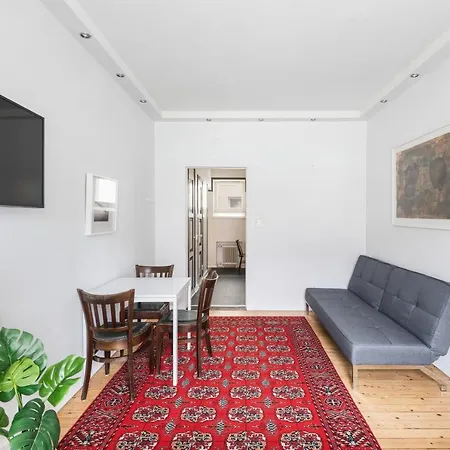 Wehost Compact Studio For 4 In Seaside *